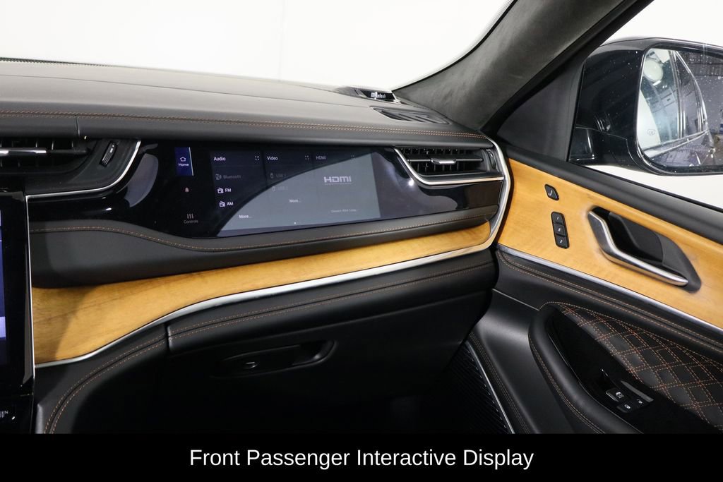 Used 2023 Jeep Grand Cherokee L Summit image 35