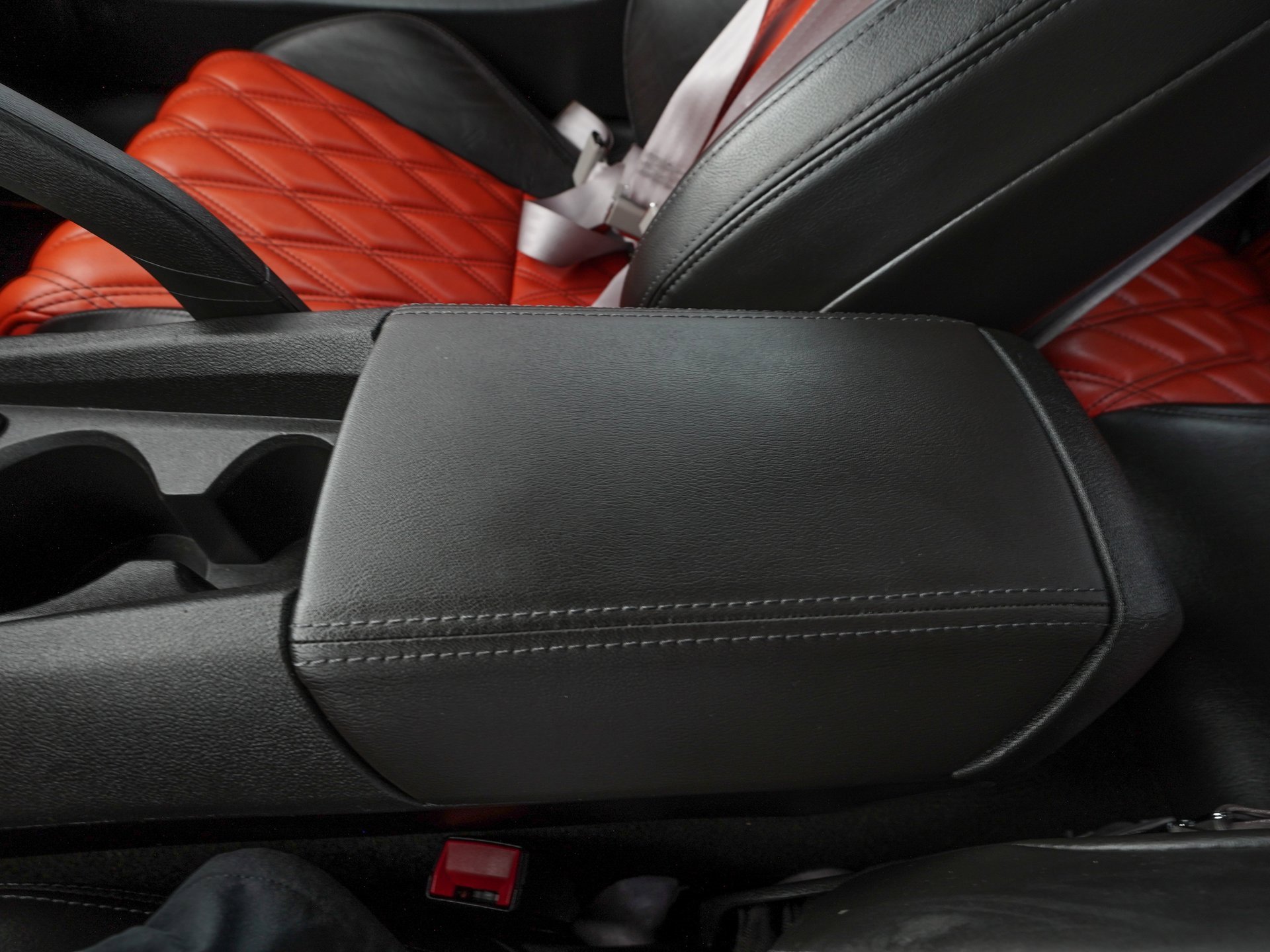 Used 2015 Chevrolet Camaro Z/28 image 23