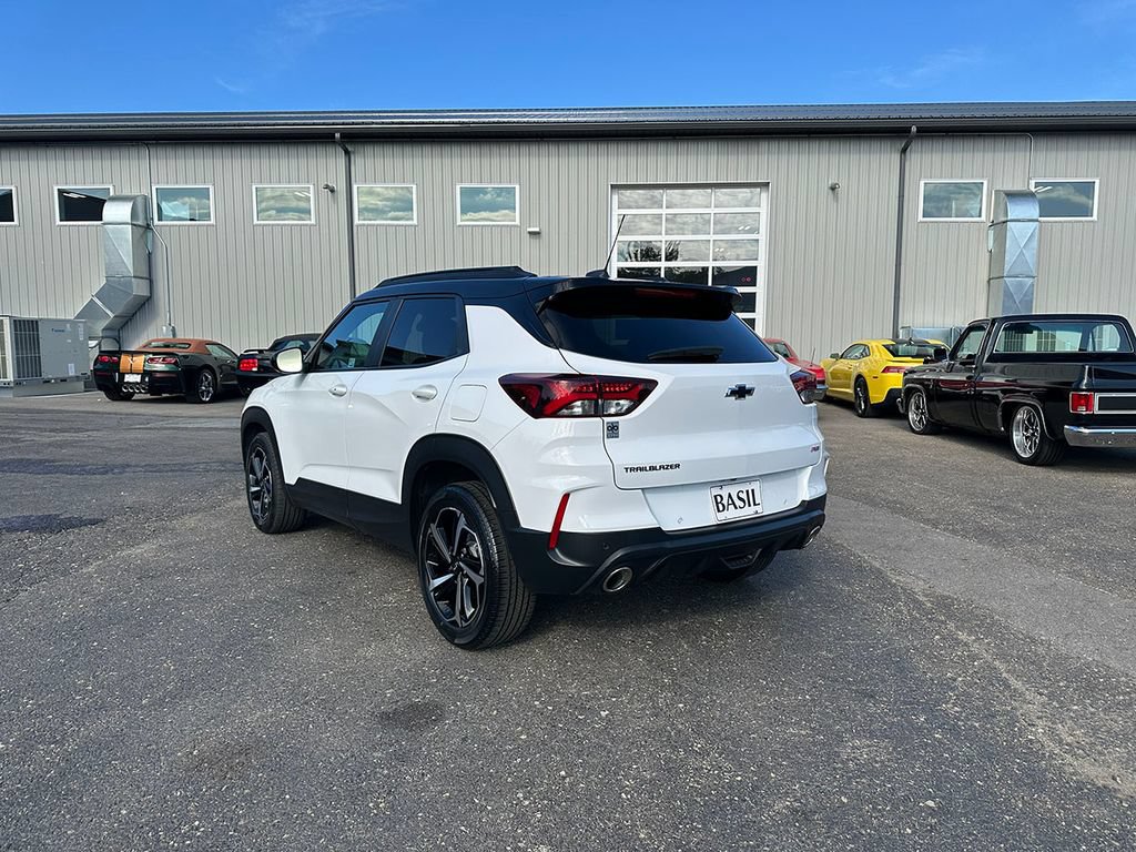 Used 2023 Chevrolet TrailBlazer RS w/ Convenience Package FWD image 12