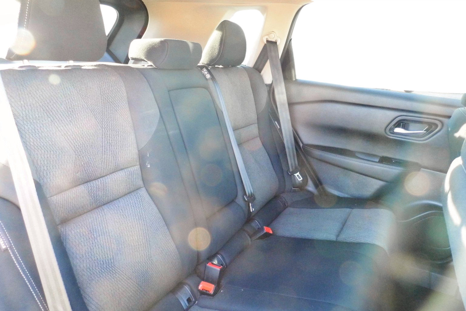 Used 2020 Kia Sorento LX image 25