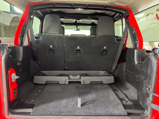 Used 2019 Jeep Wrangler Unlimited Rubicon AWD/4WD image 22