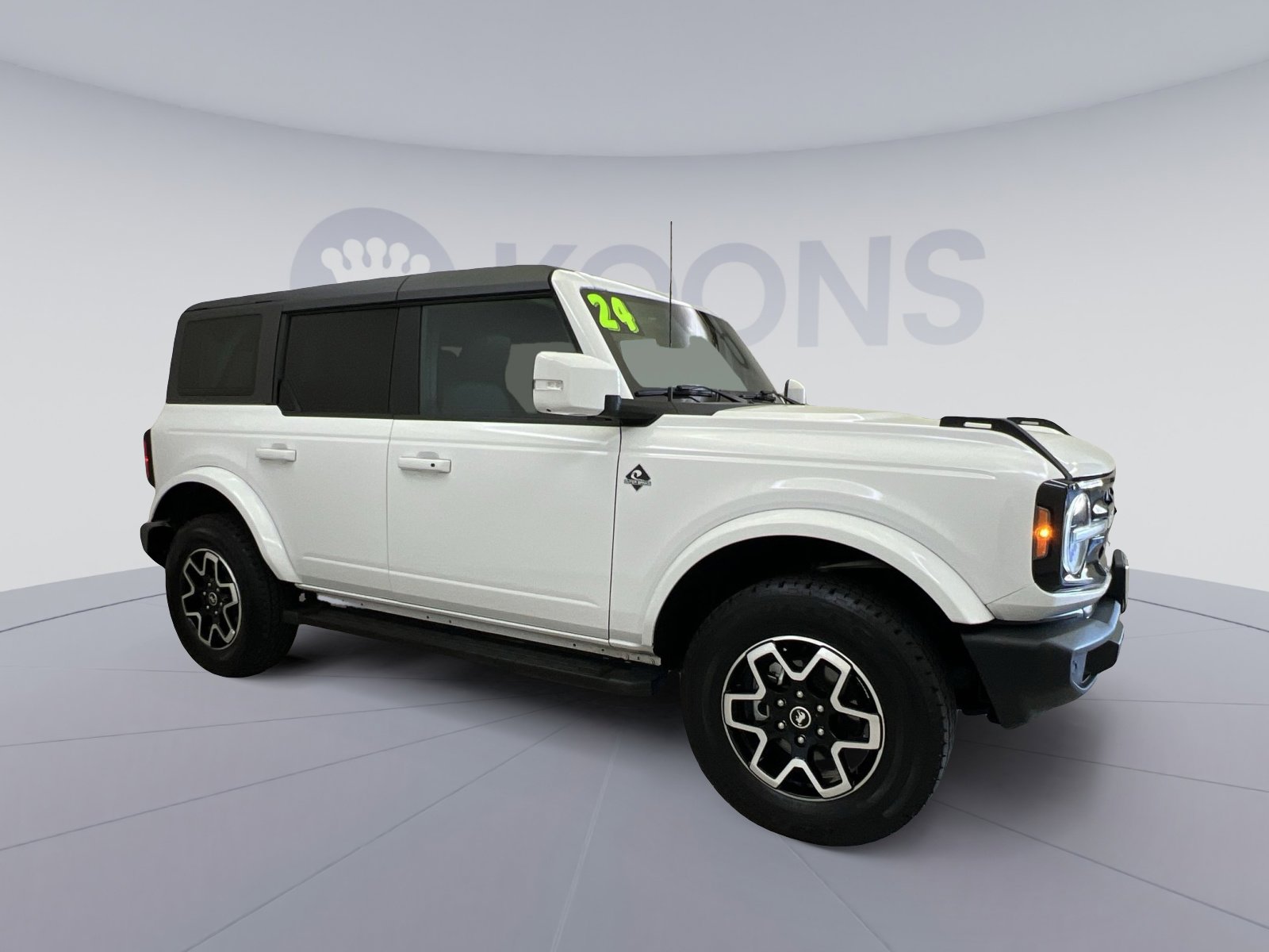 Used 2024 Ford Bronco Outer Banks image 14