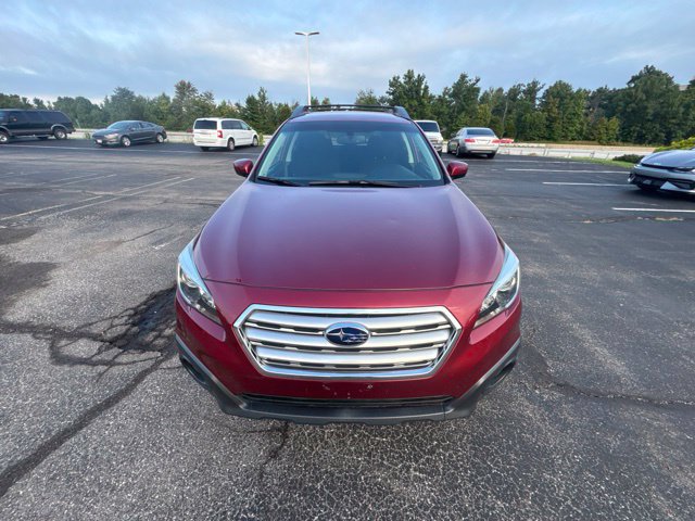 Used 2015 Subaru Outback 2.5i Premium AWD/4WD image 2