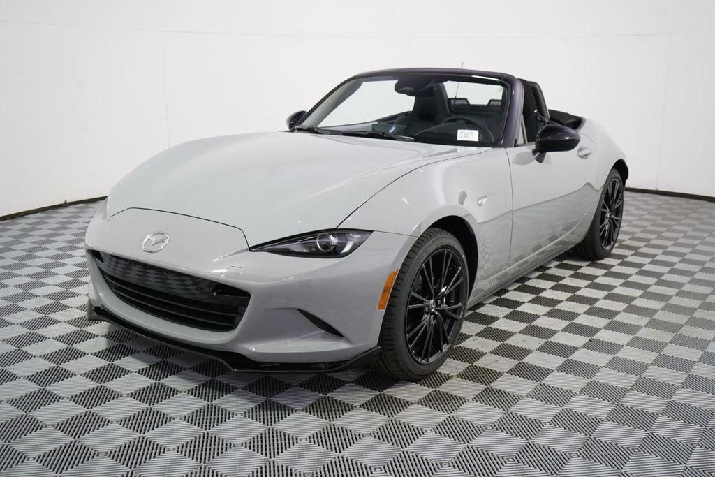 New 2026 MAZDA MX-5 Miata Club w/ Interior Package RWD image 11