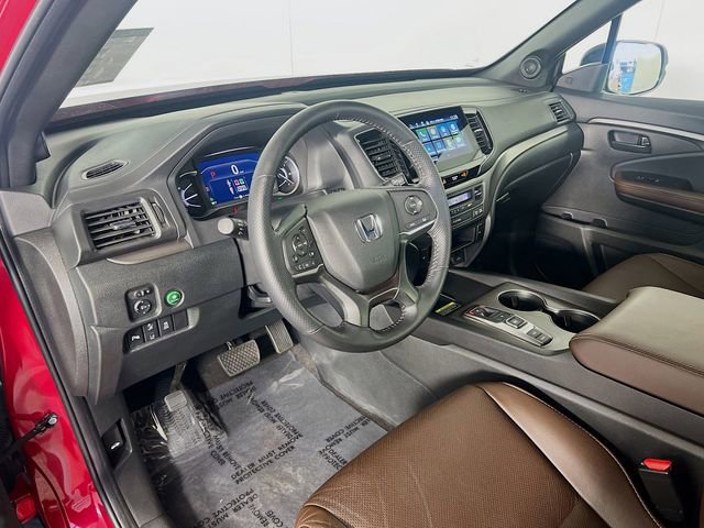Certified 2024 Honda Passport EX-L image 10