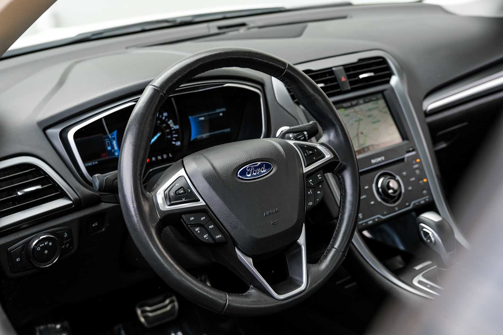 Used 2014 Ford Fusion Energi Titanium image 19