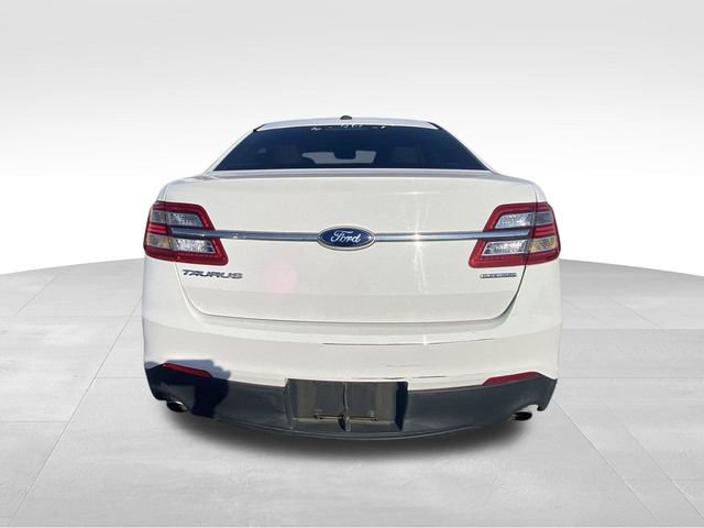 Used 2014 Ford Taurus SE FWD image 8