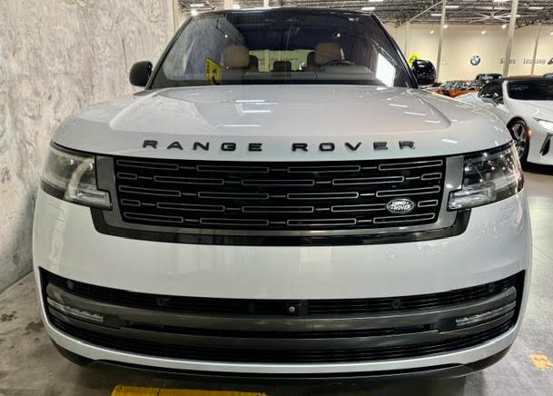 Used 2023 Land Rover Range Rover SE AWD/4WD image 6