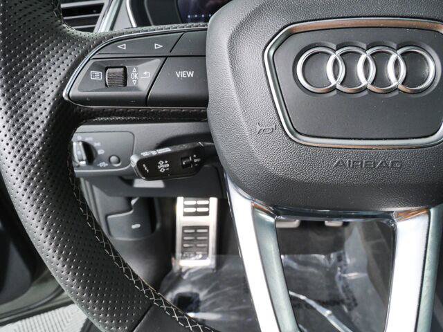 Used 2023 Audi SQ5 Premium Plus w/ Premium Plus Package AWD/4WD image 10