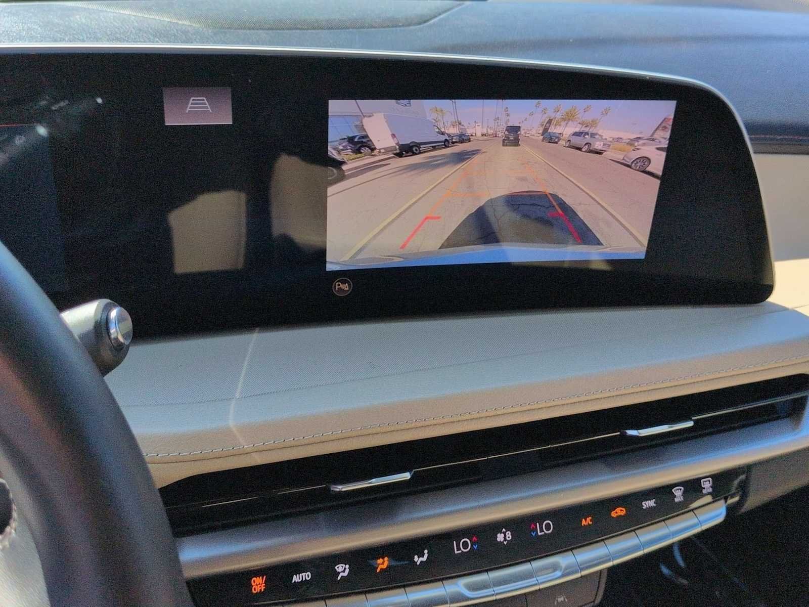 Certified 2024 Cadillac XT4 Luxury FWD image 20