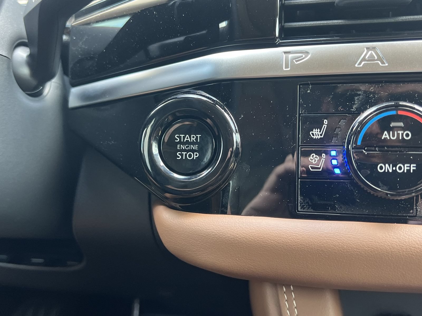 New 2026 Nissan Pathfinder Platinum AWD/4WD image 6