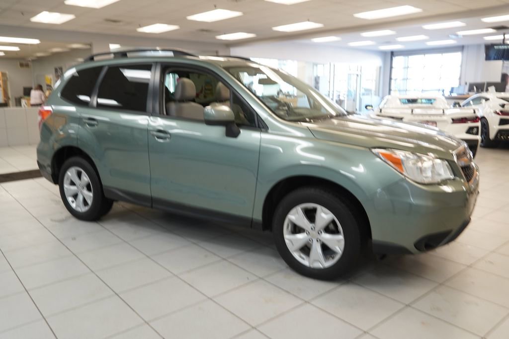 Used 2016 Subaru Forester 2.5i Premium image 14