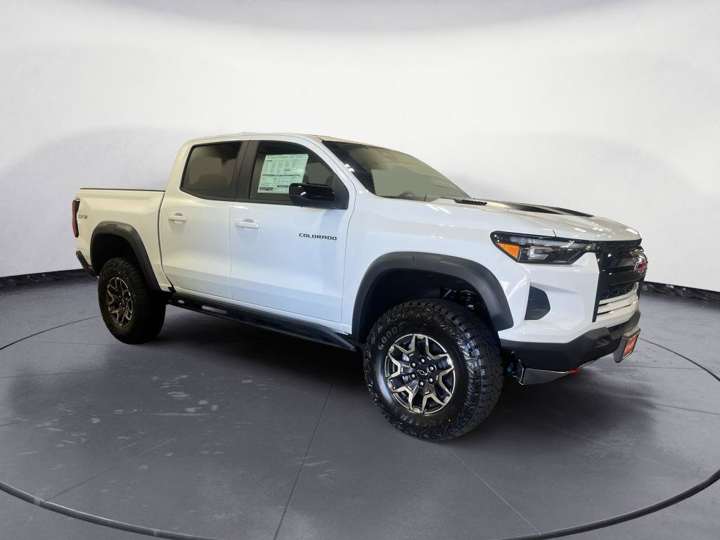 New 2026 Chevrolet Colorado ZR2 w/ Technology Package