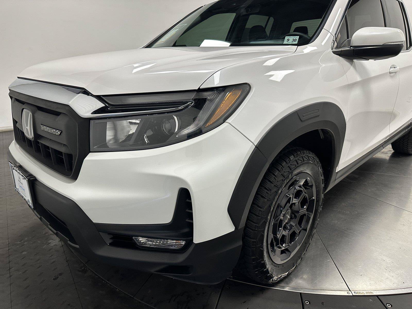 Certified 2025 Honda Ridgeline RTL+ image 7