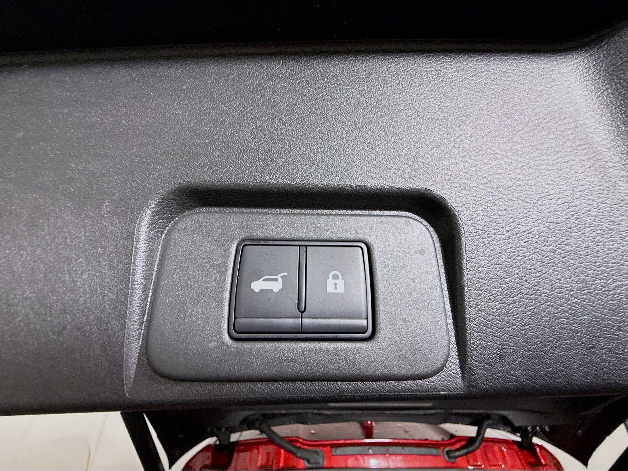 Used 2026 Nissan Rogue SV image 41