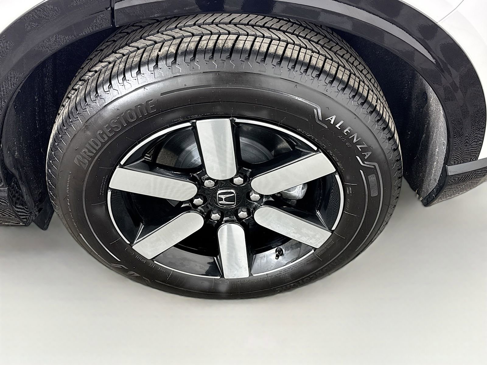 Used 2025 Honda Prologue Touring image 15