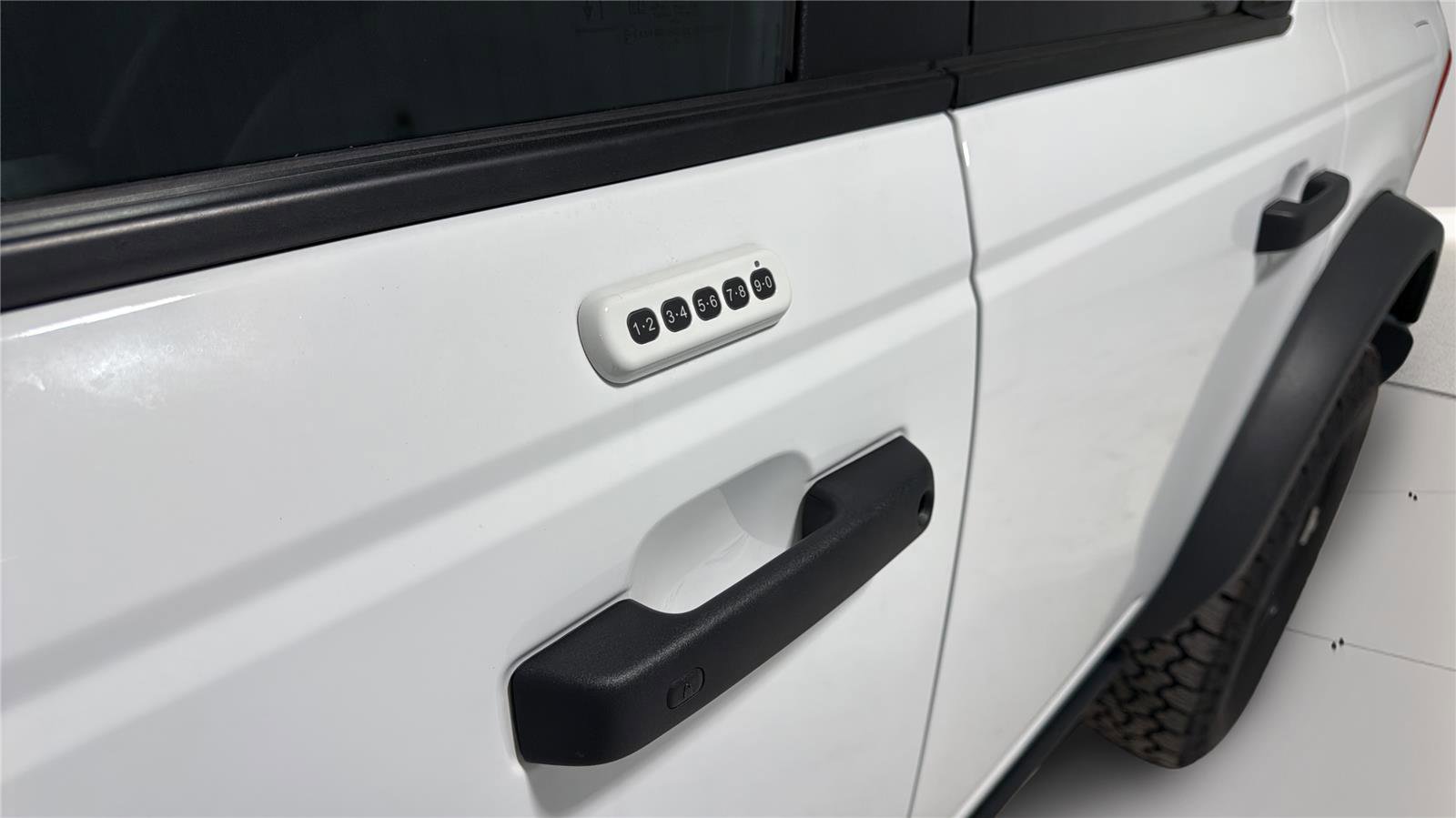 Used 2023 Ford Bronco Black Diamond image 32