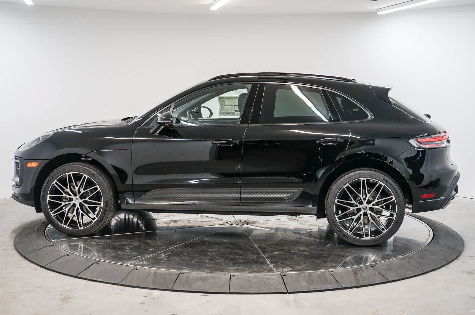 New 2026 Porsche Macan AWD/4WD image 2