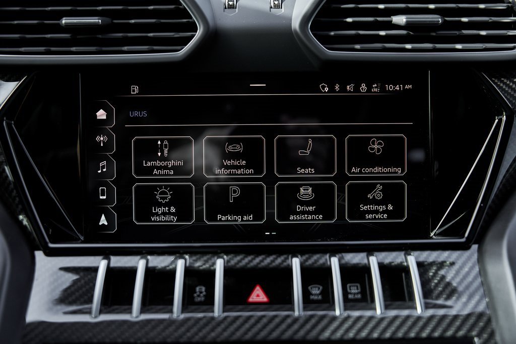 Used 2022 Lamborghini Urus image 75