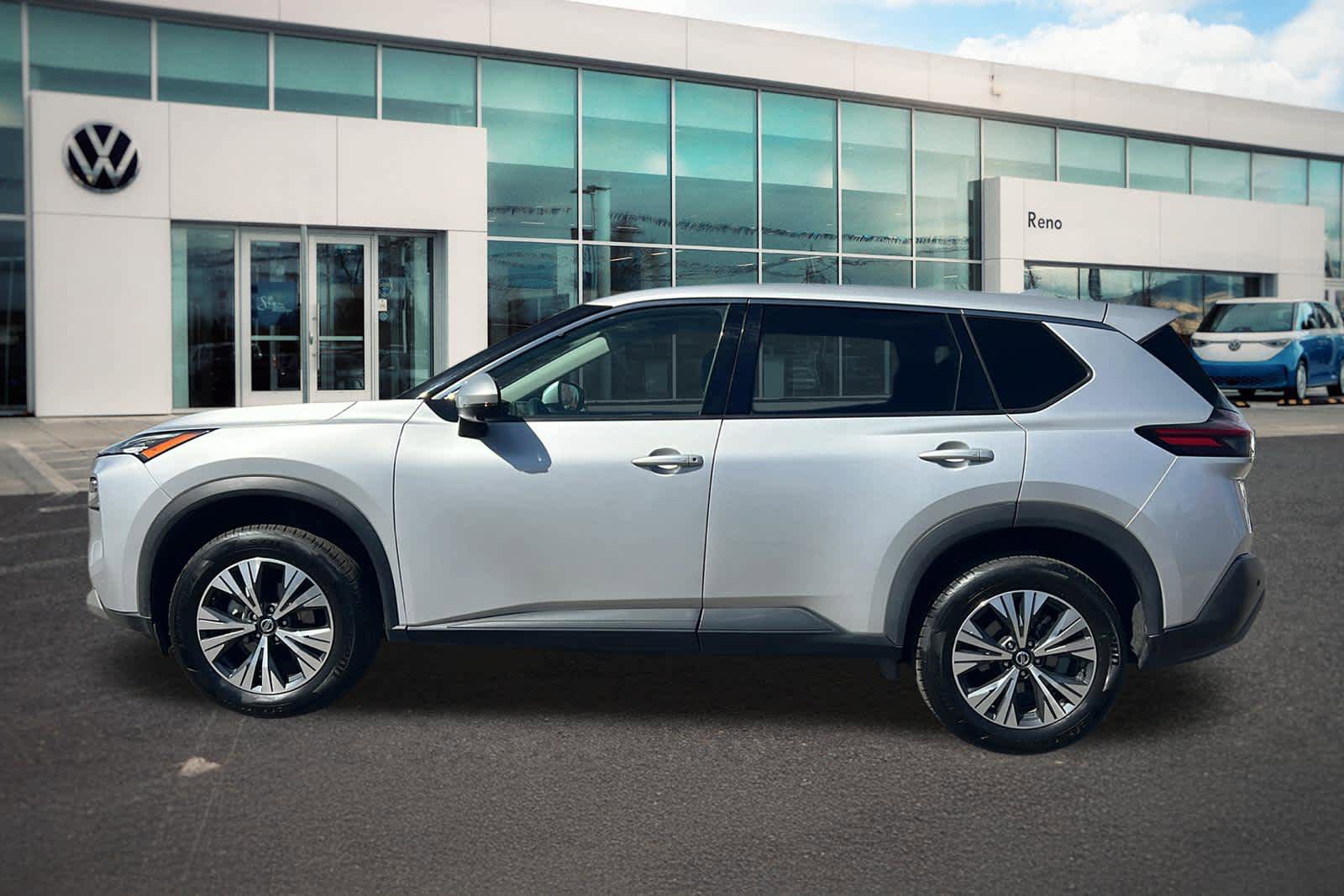 Used 2021 Nissan Rogue SV image 8