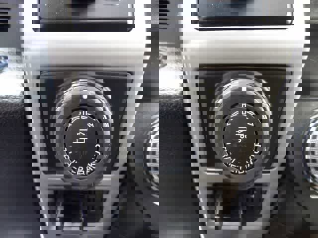 Certified 2019 Ford F150 Lariat w/ Equipment Group 502A Luxury image 28