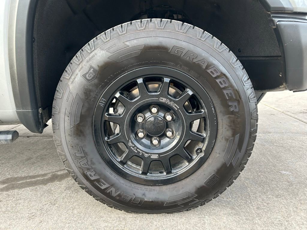 Used 2023 GMC Sierra 1500 AT4X w/ AT4X AEV Edition image 14