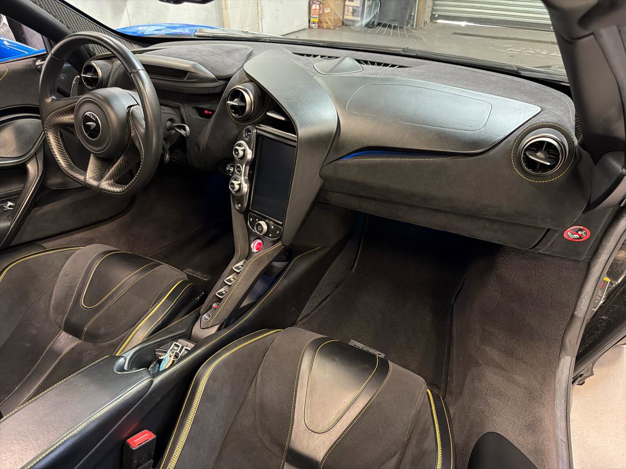 Used 2020 McLaren 720S Performance RWD image 20