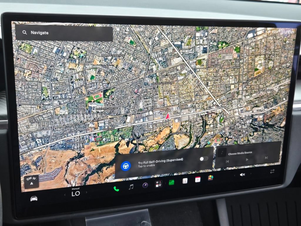 Used 2023 Tesla Model X Plaid AWD/4WD image 23