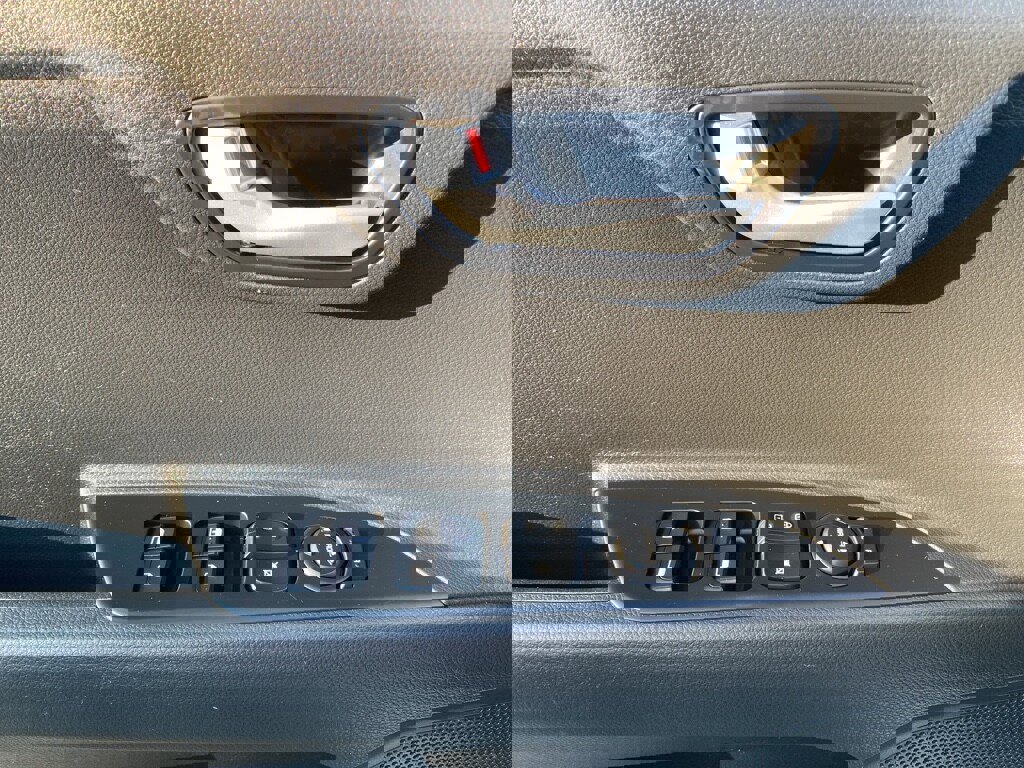 Used 2019 Kia Rio S image 24