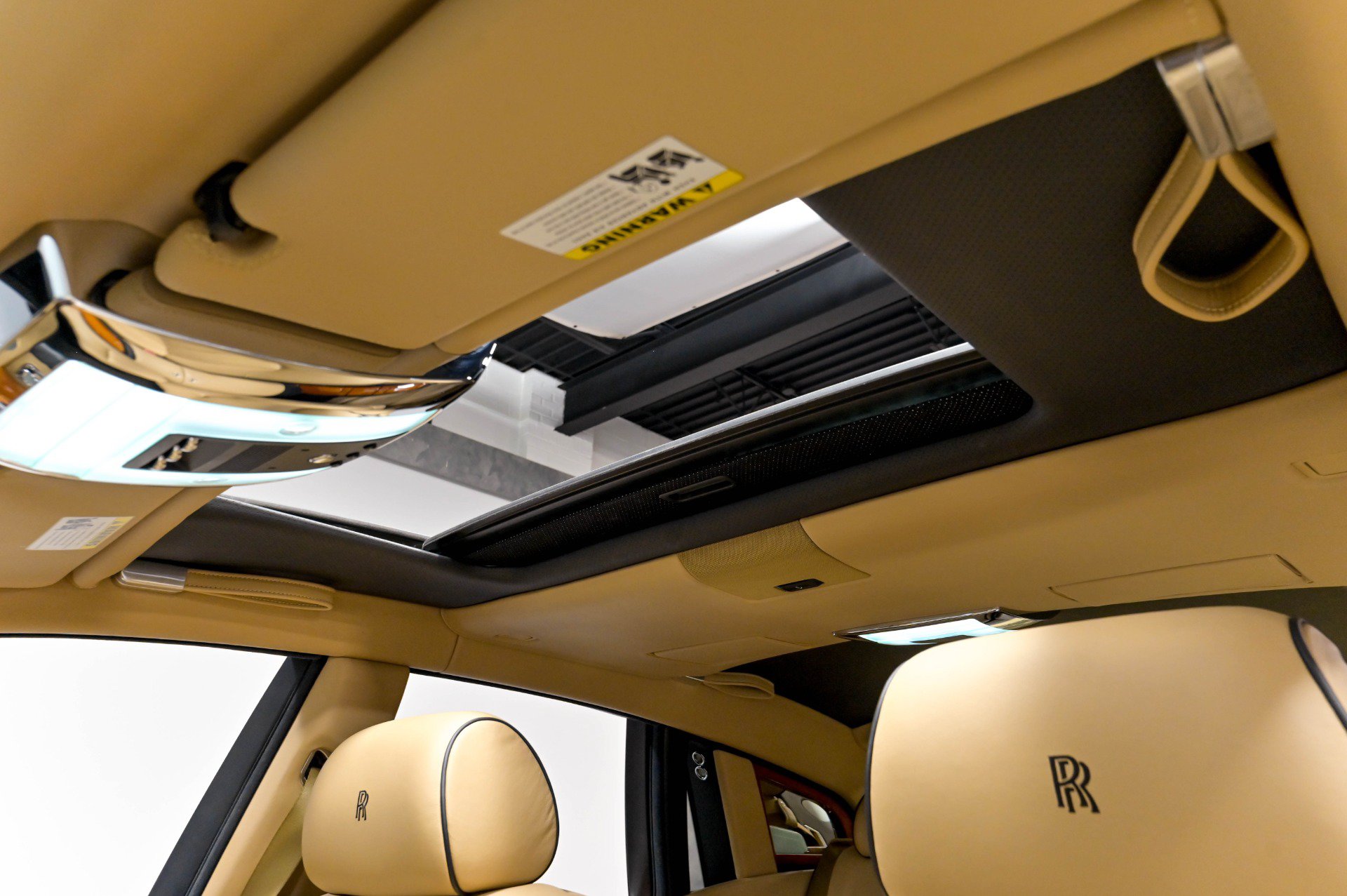 Used 2013 Rolls-Royce Phantom Sedan RWD image 49