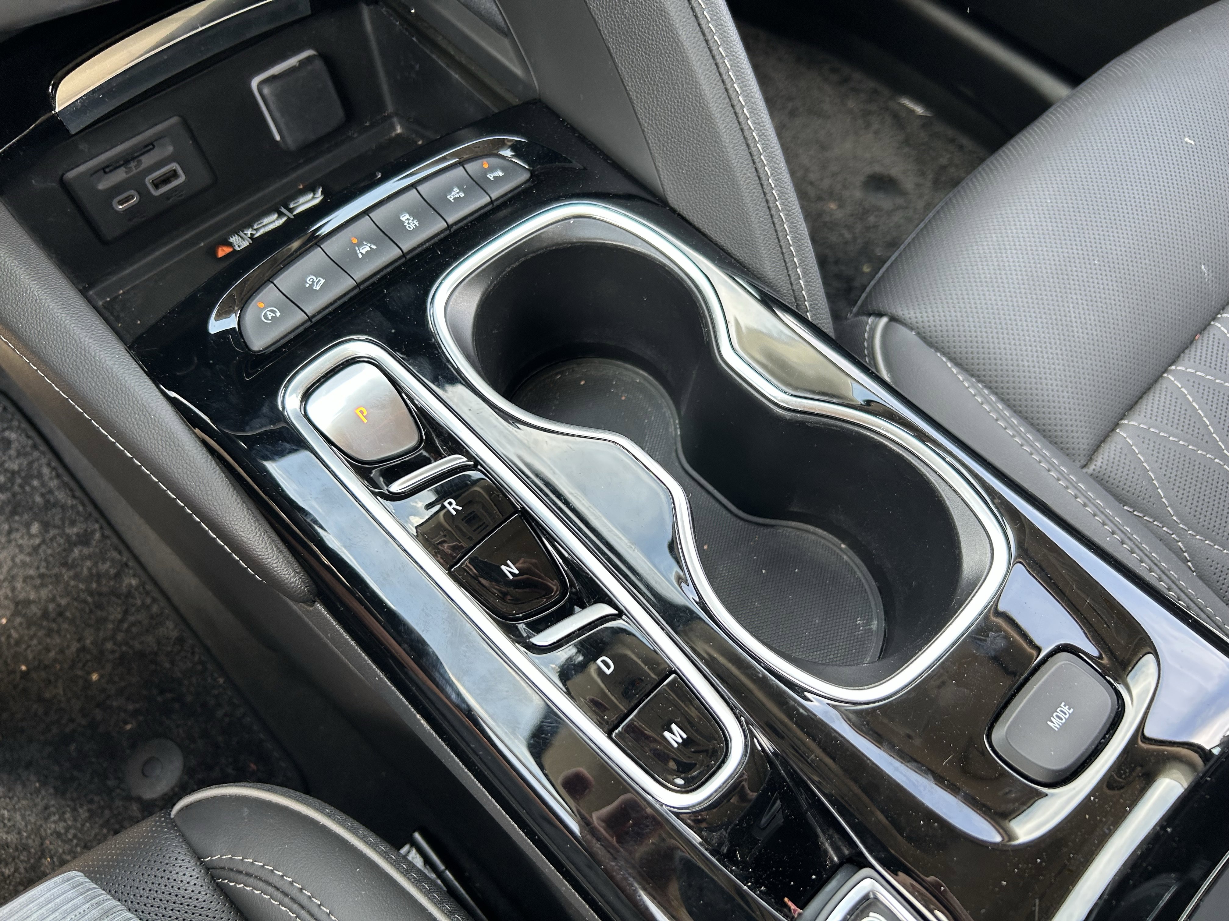 Used 2023 Buick Envision Avenir AWD/4WD image 16