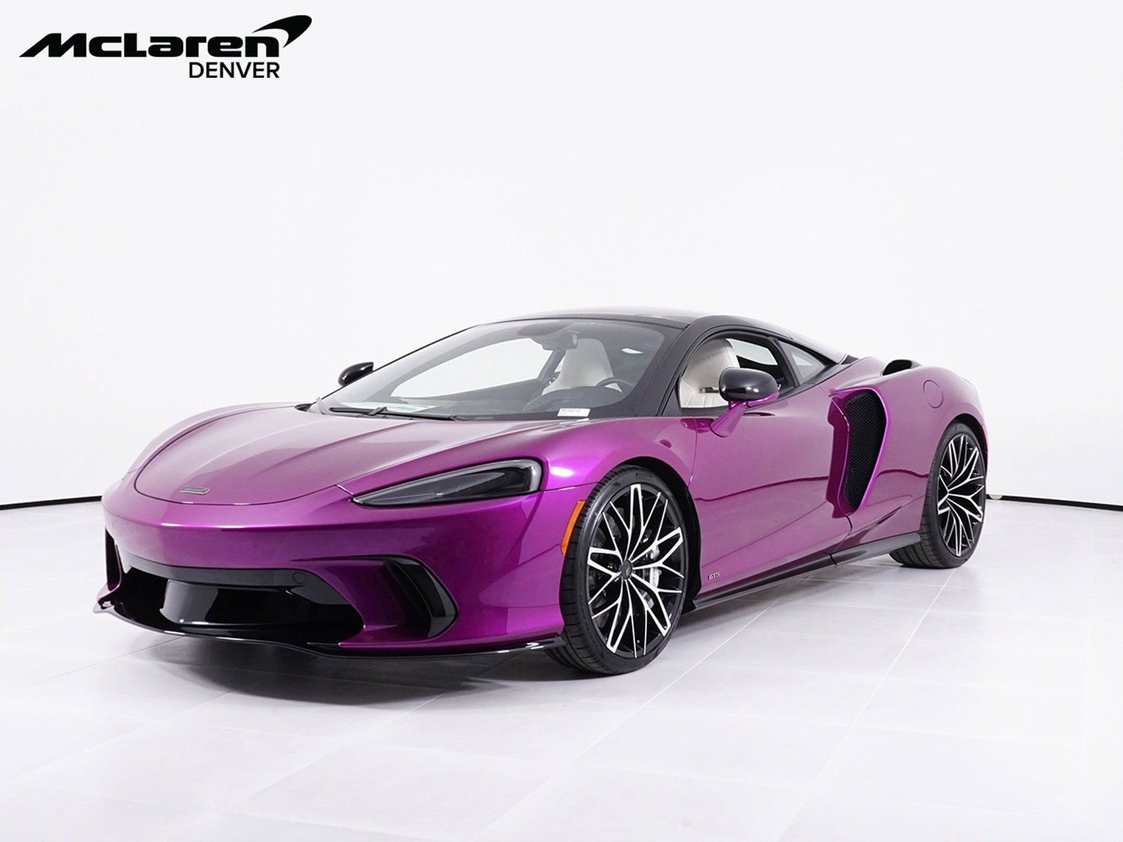 New 2026 McLaren GTS RWD image 1