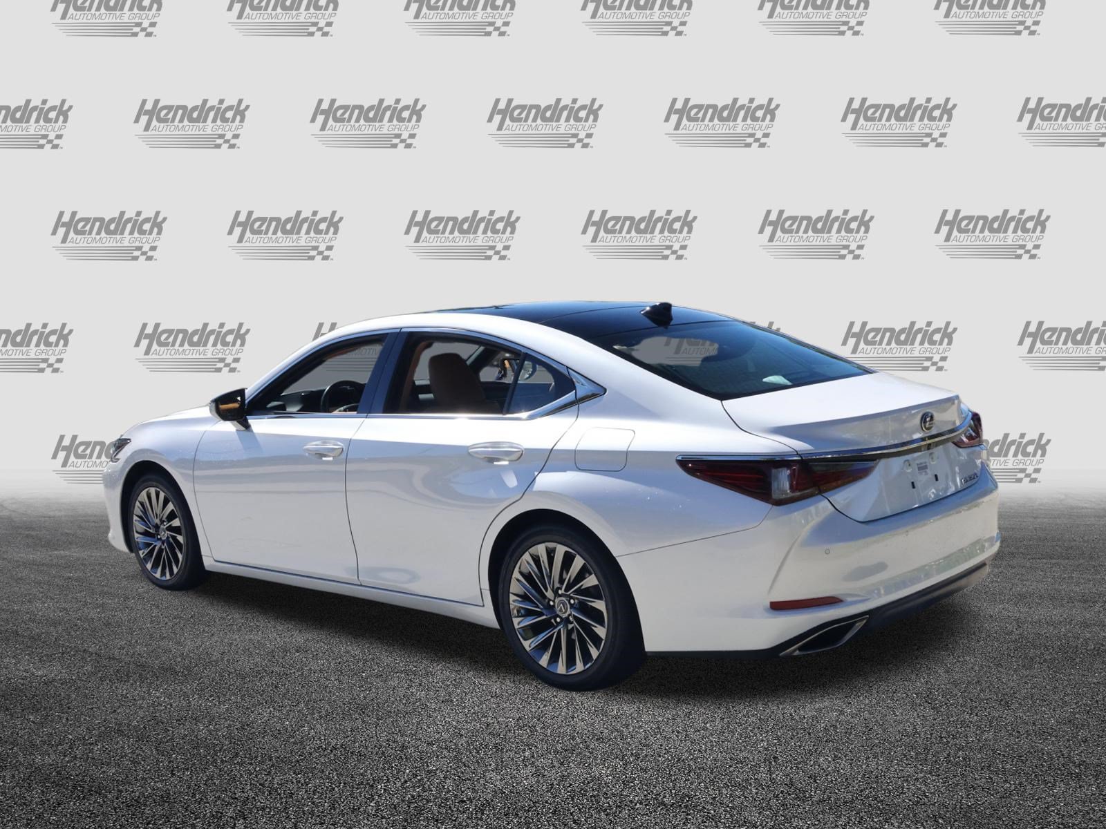 Certified 2025 Lexus ES 350 w/ Technology Package FWD image 7