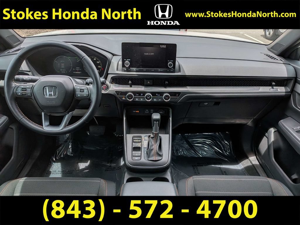 Used 2025 Honda CR-V Sport image 17