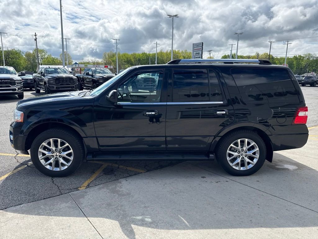 Used 2017 Ford Expedition Limited AWD/4WD image 8