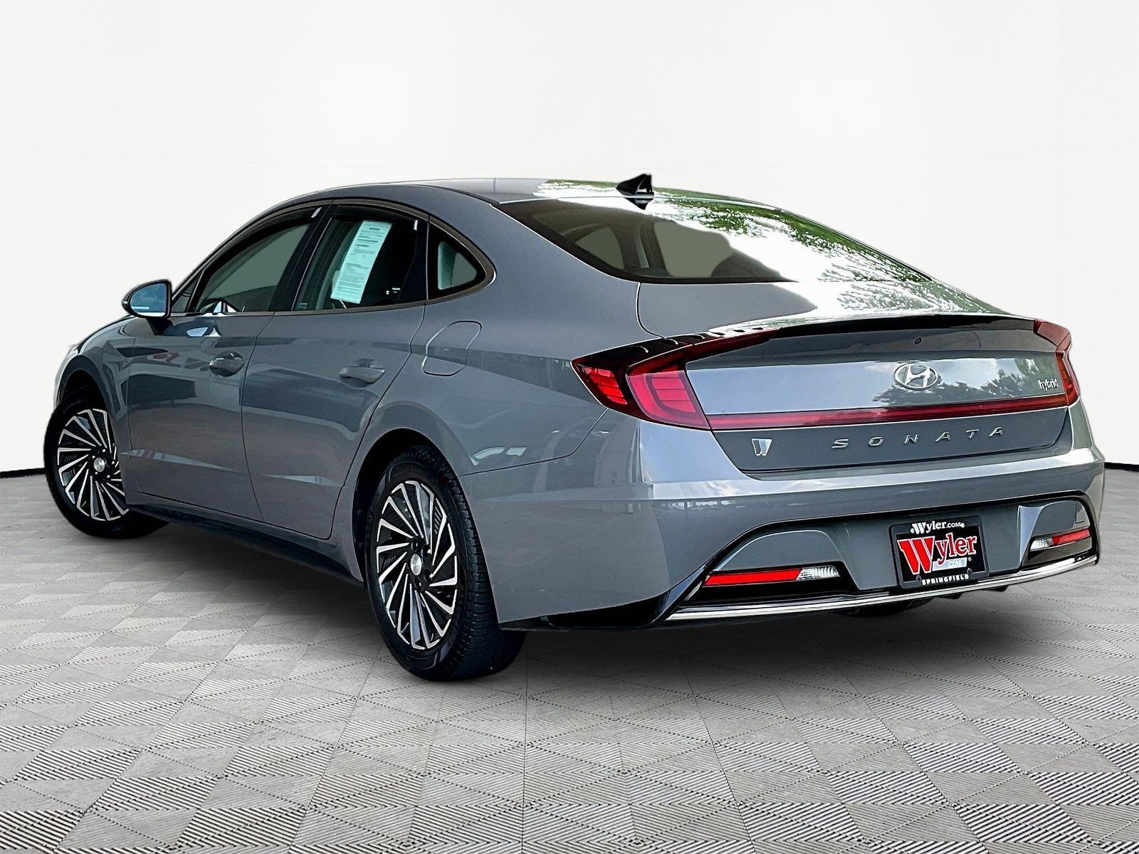 Used 2021 Hyundai Sonata SEL FWD image 4