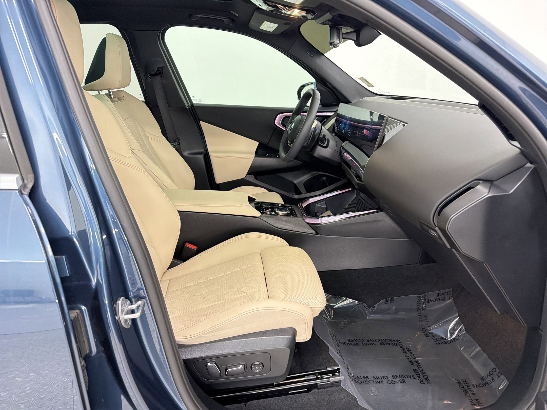 Certified 2025 BMW X3 xDrive30i w/ Premium Package image 26