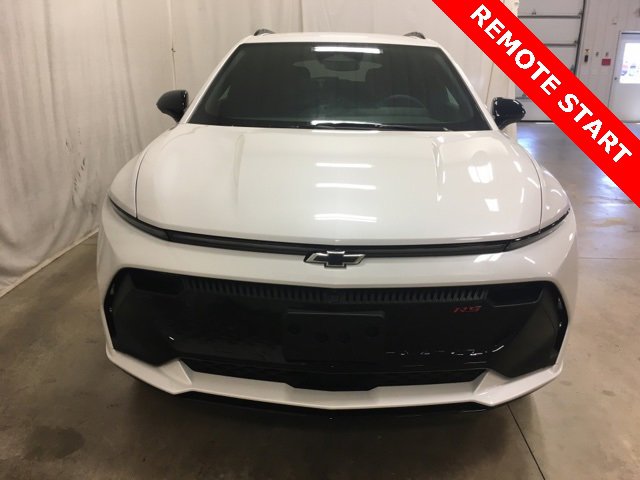 Used 2024 Chevrolet Equinox EV RS image 9