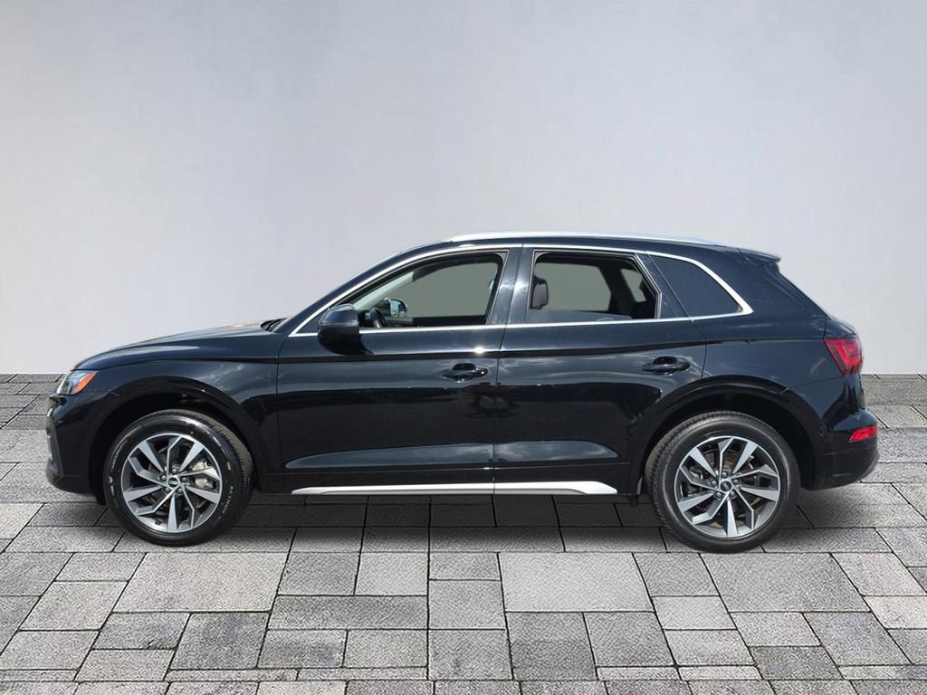 Used 2021 Audi Q5 2.0T Premium w/ Convenience Package AWD/4WD image 4