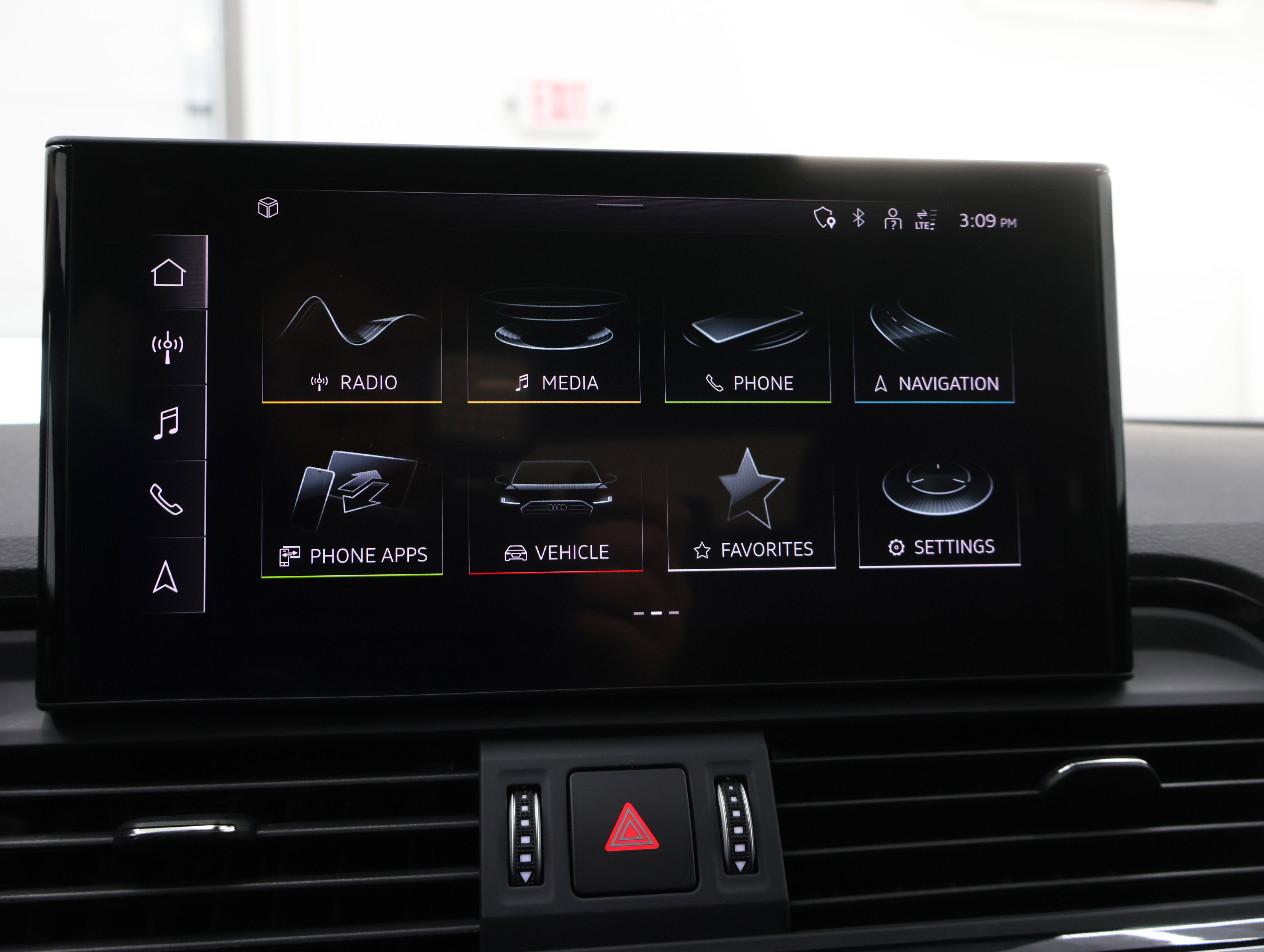 Used 2025 Audi Q5 2.0T Premium image 48