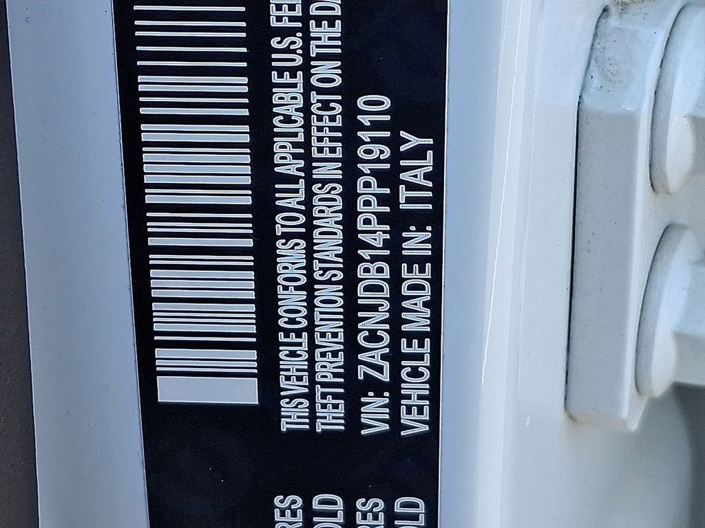 Used 2023 Jeep Renegade Latitude image 27