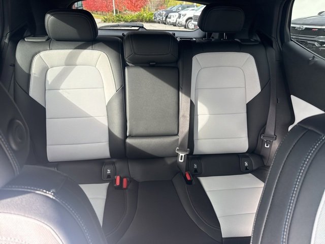 New 2026 Chevrolet Equinox EV LT w/ Convenience Package II image 29