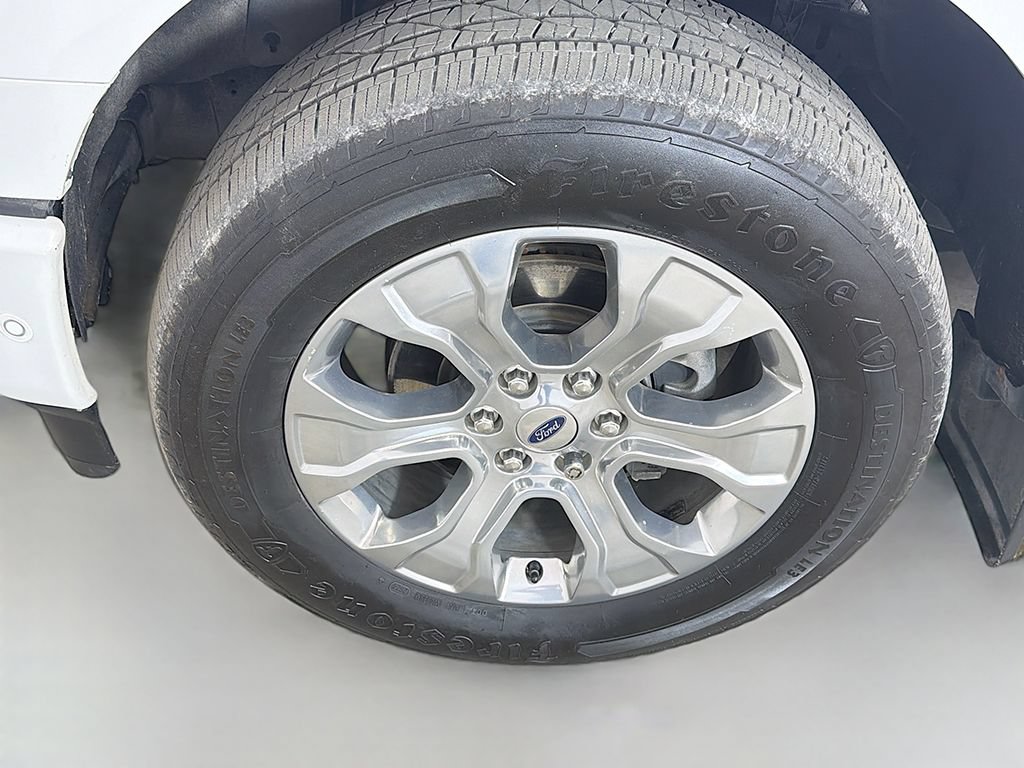 Used 2021 Ford F150 Platinum w/ FX4 Off-Road Package AWD/4WD image 22