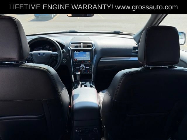 Used 2018 Ford Explorer Sport w/ Equipment Group 401A AWD/4WD image 32