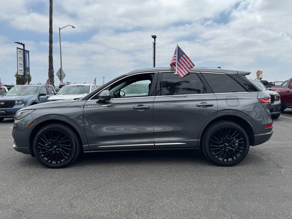 Used 2022 Lincoln Corsair Reserve FWD image 7