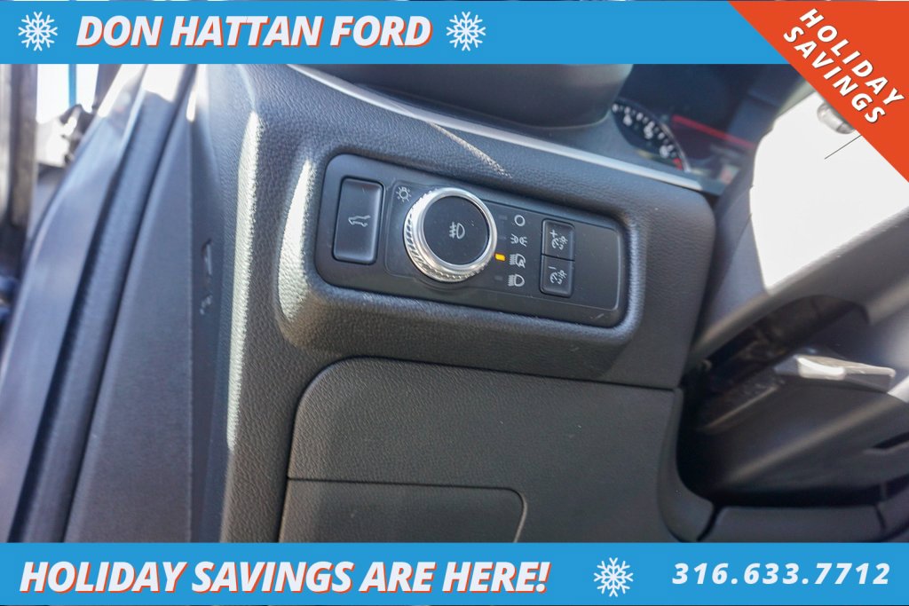 Used 2022 Ford Explorer XLT w/ Equipment Group 202A image 19