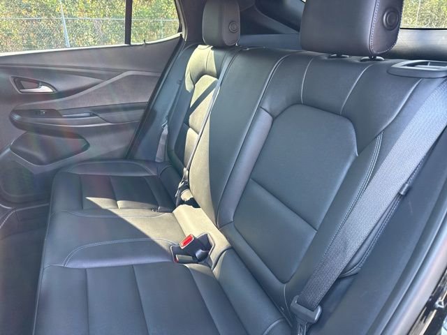 Used 2025 Buick Envista Sport Touring image 23