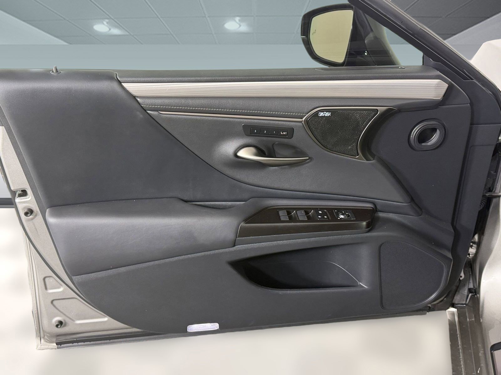 Used 2019 Lexus ES 350 F Sport w/ Accessory Package 2 image 22