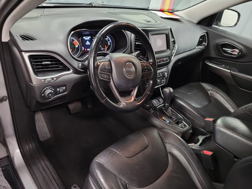 Used 2021 Jeep Cherokee Latitude Lux AWD/4WD image 13