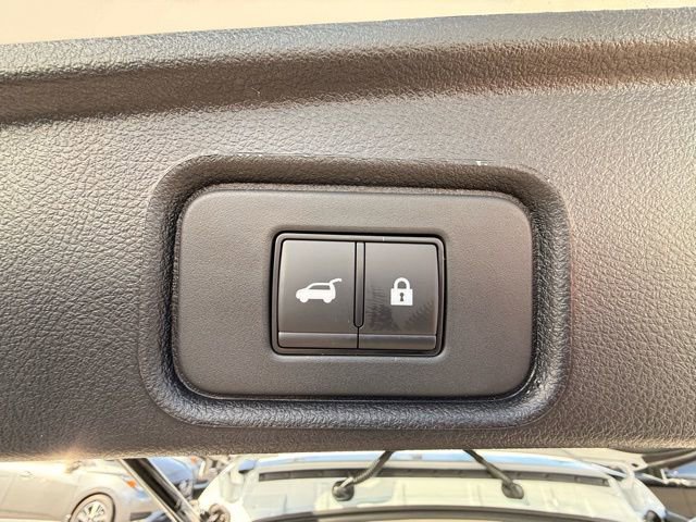 New 2026 Nissan Pathfinder Platinum w/ Cargo Package image 17